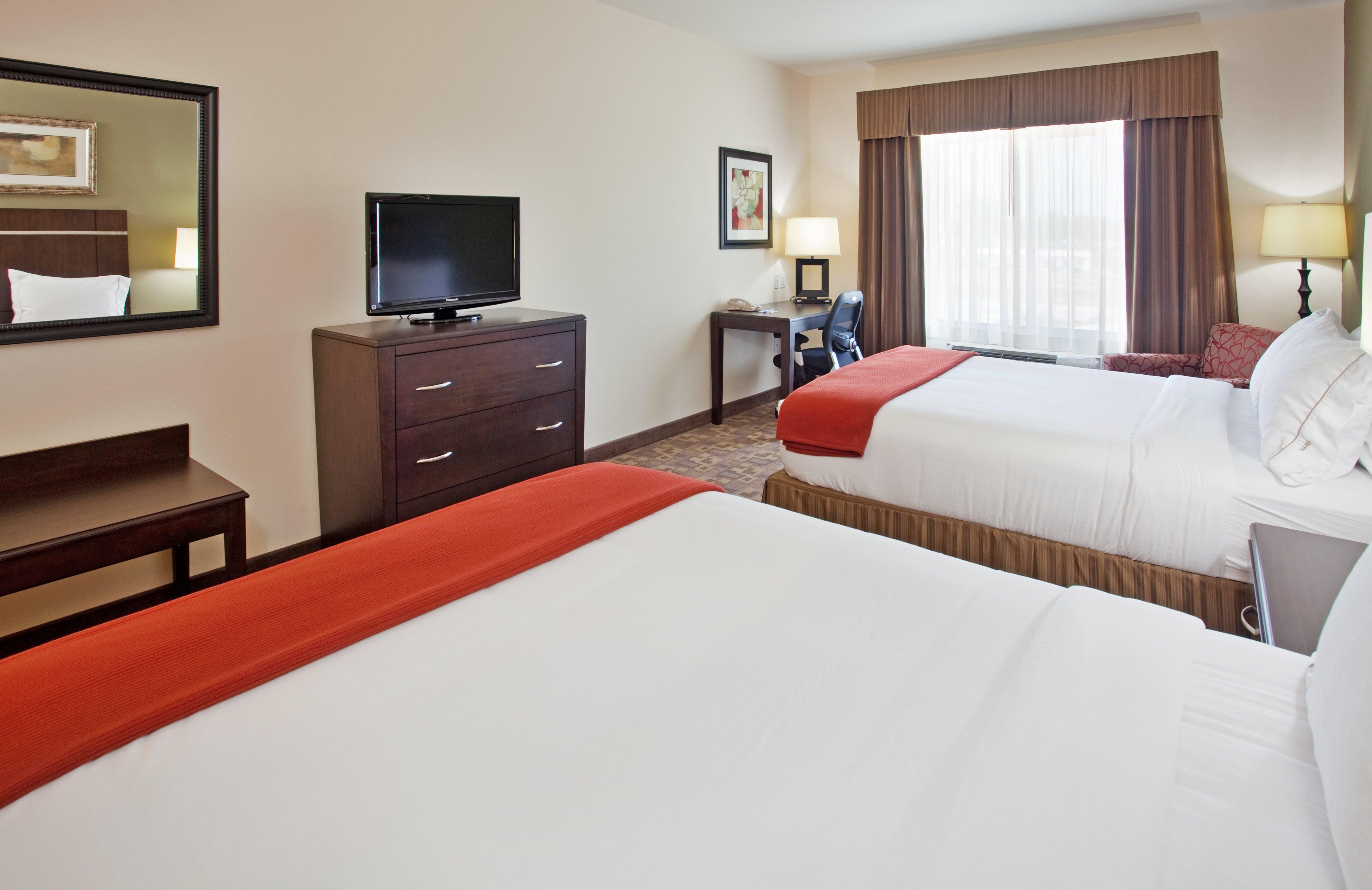 Holiday Inn Express & Suites North Topeka Luaran gambar