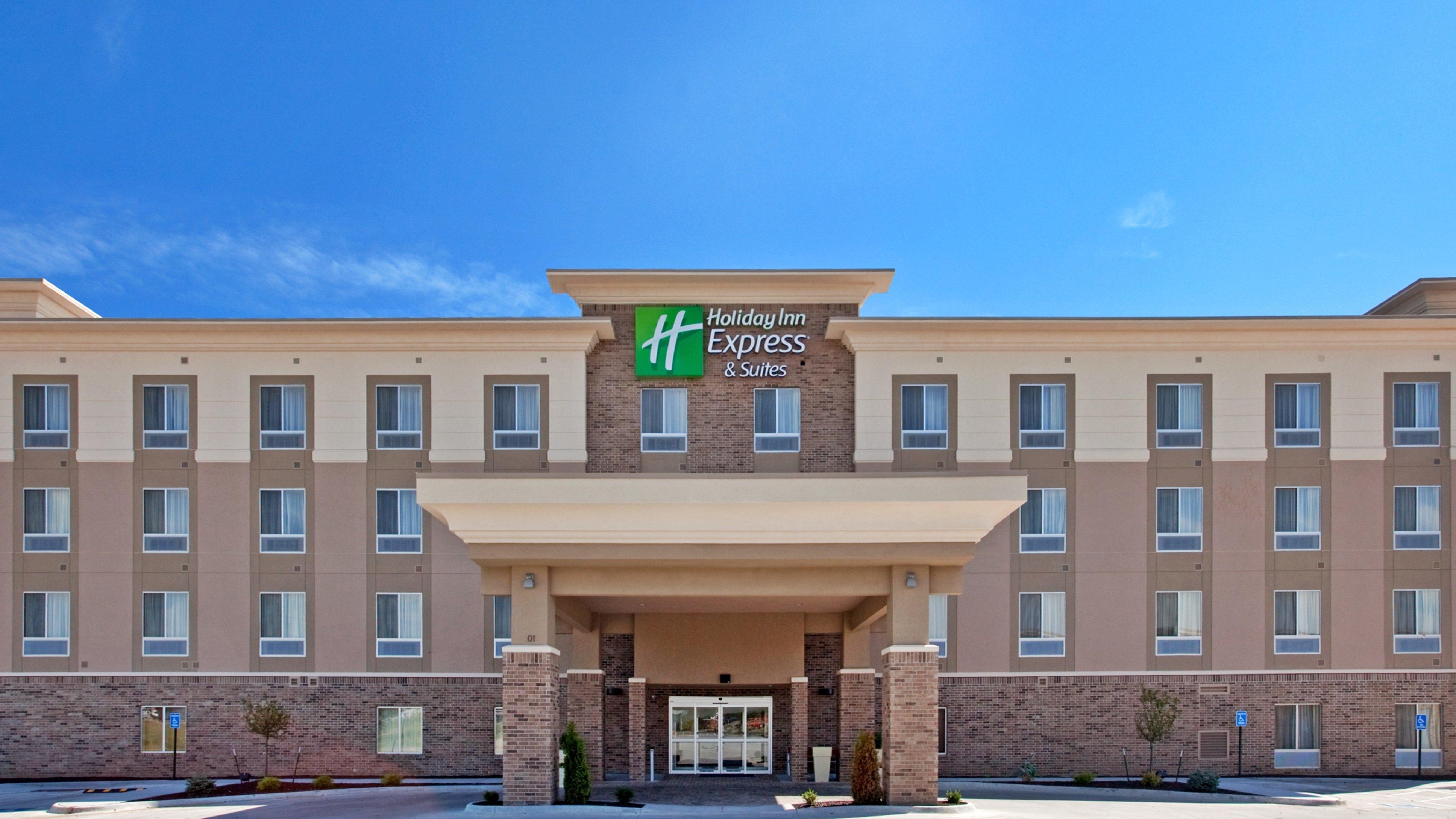 Holiday Inn Express & Suites North Topeka Luaran gambar